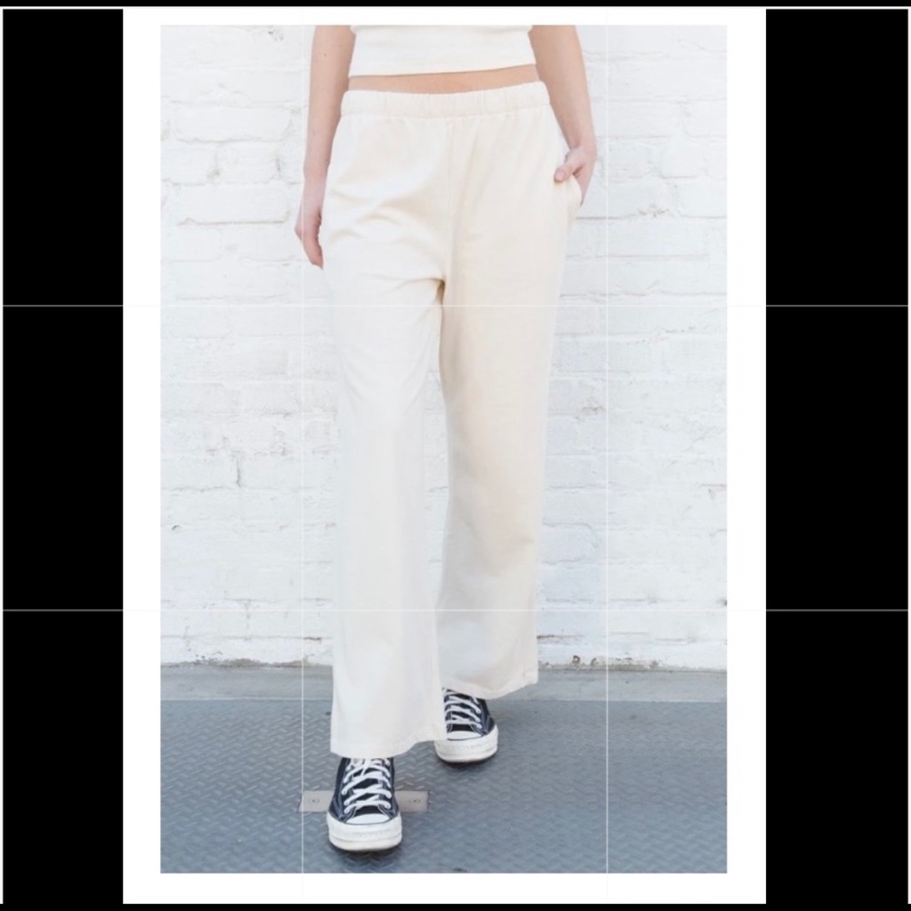 NWT BRANDY MELVILLE Anastasia Sweatpants